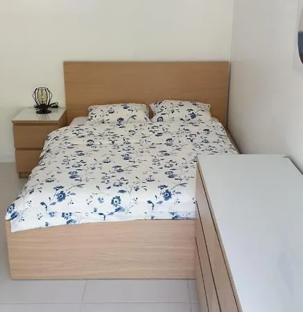 Aqua Apartment *