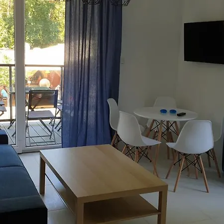 Apartament Aqua Przy Plazy Am By The Pobierowo